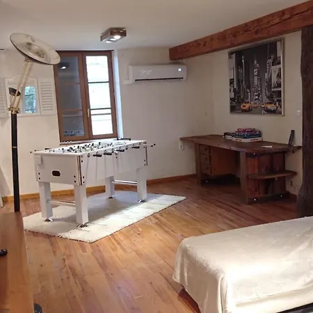 Villa Maison De Ferme Au Calme Jusqu'a 10 Personnes *