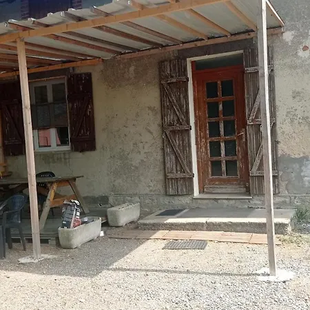 Villa Maison De Ferme Au Calme Jusqu'a 10 Personnes *